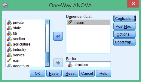 Cửa sổ One-Way ANOVA với cấu hình biến phụ thuộc và nhân tố